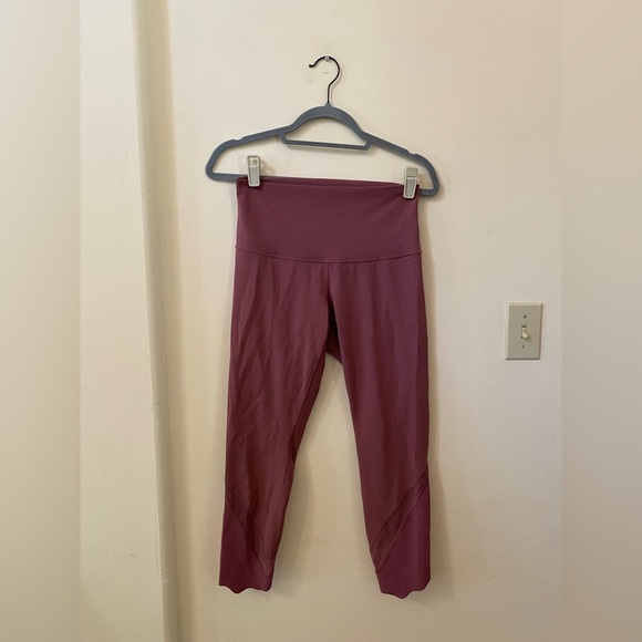 Lululemon Wunder Under Crop High-Rise Roll Down Scallop Full On Luxtreme Plumful - Picture 12 of 13